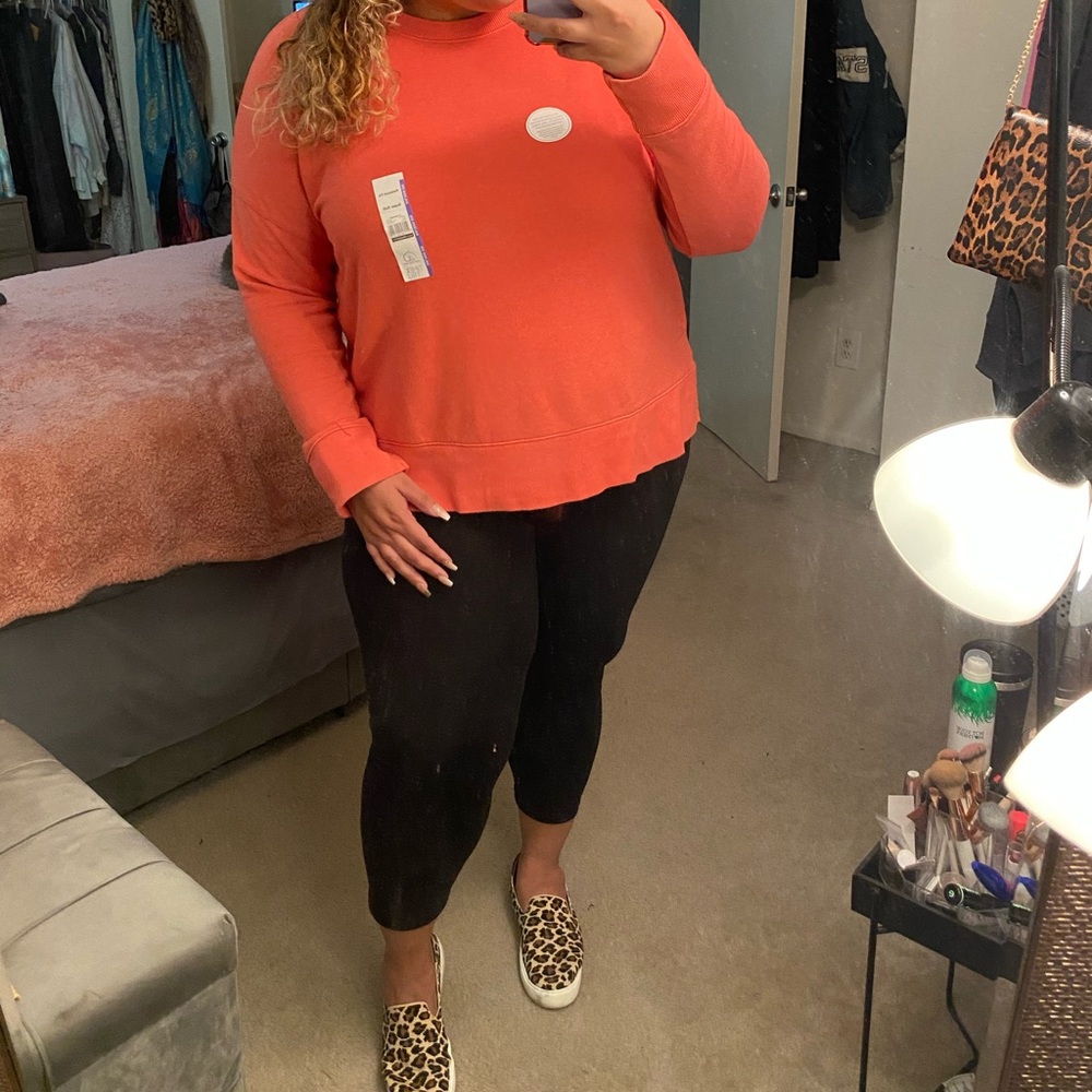 Time and Tru Coral Sweatshirt (Brand New)